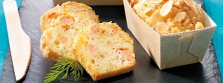 Cake moelleux au saumon et petits légumes